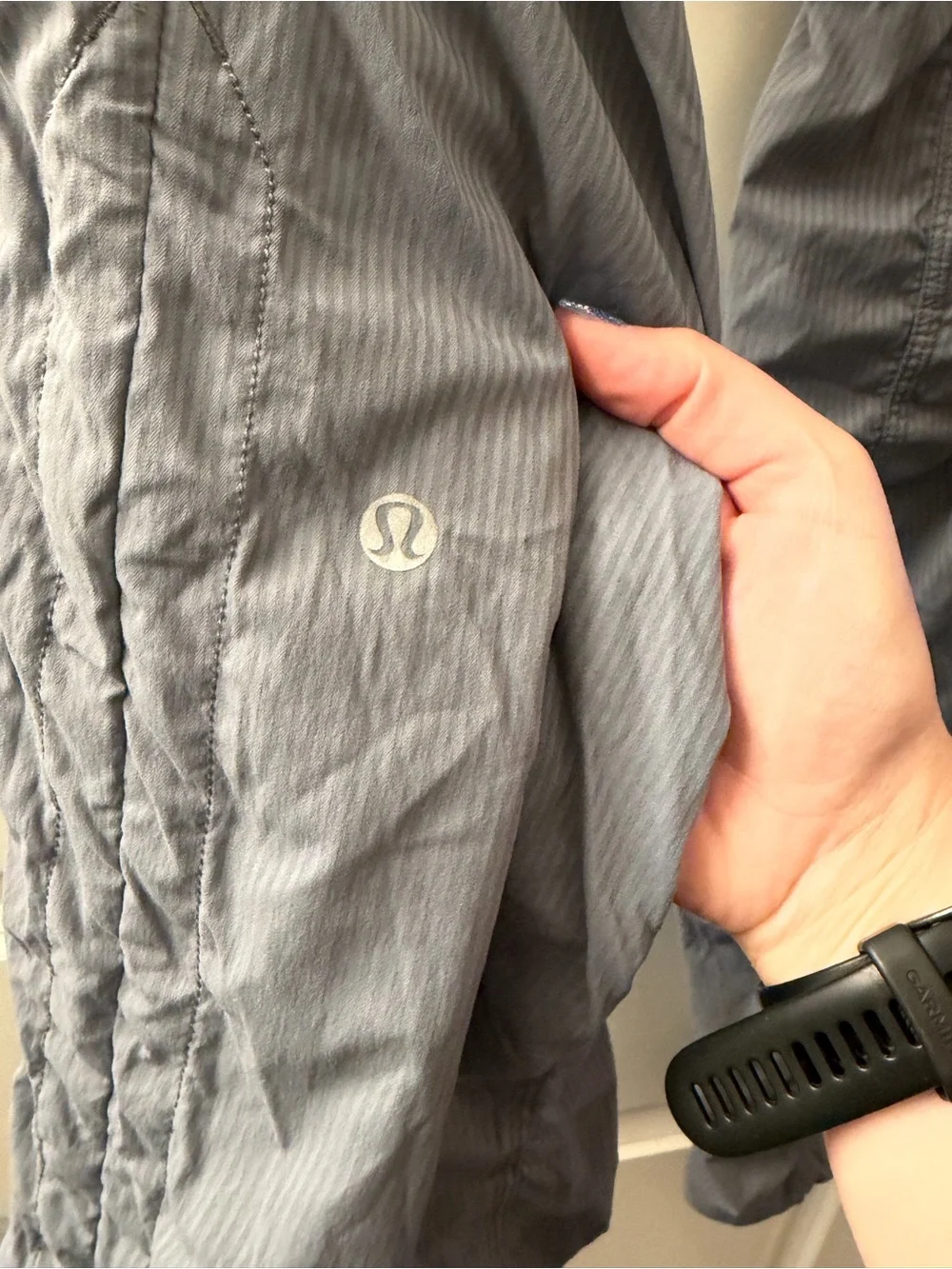 lululemon athletica Gray Quick Step Pants size 10 - Picture 3 of 4